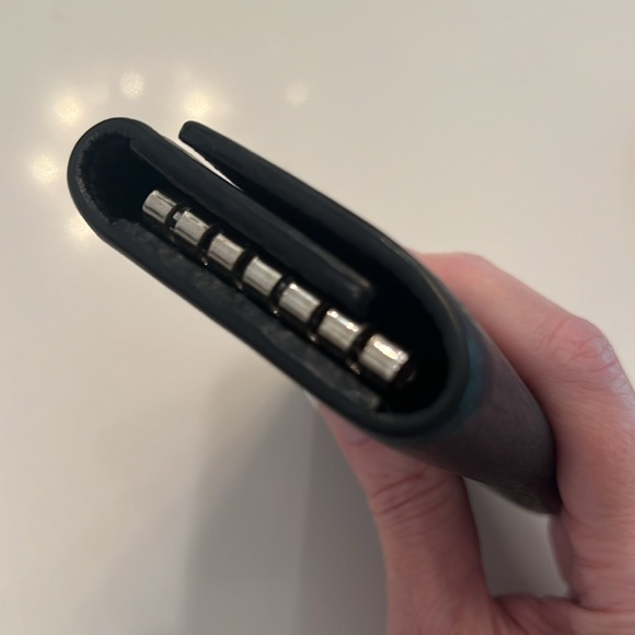 GUCCI INTERLOCKING DORIAN PEBBLED LEATHER 6 KEY HOLDER CASE - Picture 5 of 13